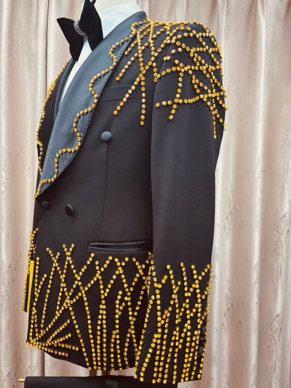 Man Exquisite Beaded Suit Set  - Men Formal Wear Clothes บทวิจารณ์และราคา